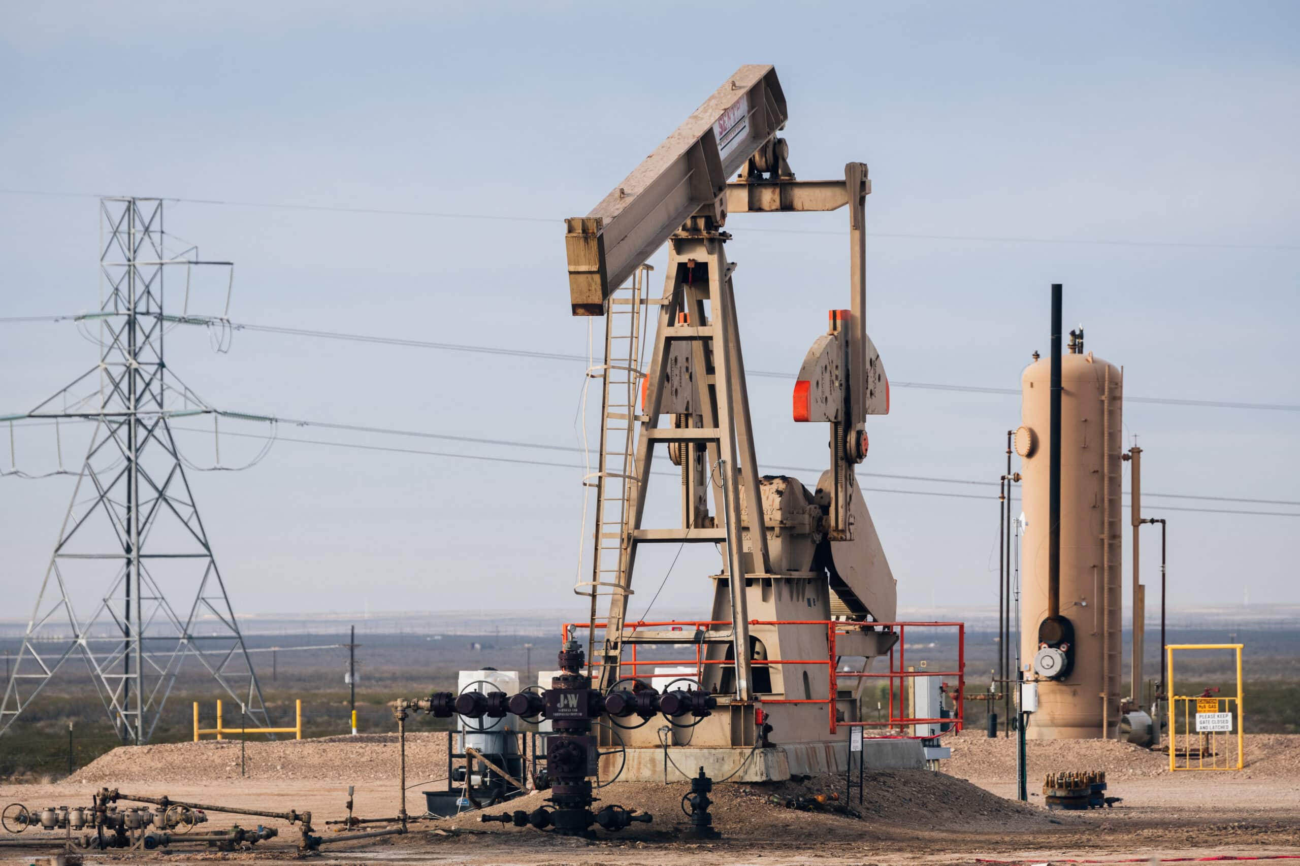 a photo of a drilling rig in the Permian Basin