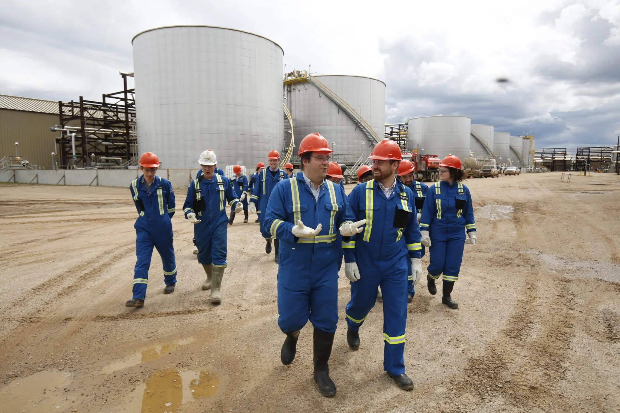 Visitors tour a Cenovus oil sands facility at Christina Lake, Alberta. Photo by Todd Korol (Flickr CC)