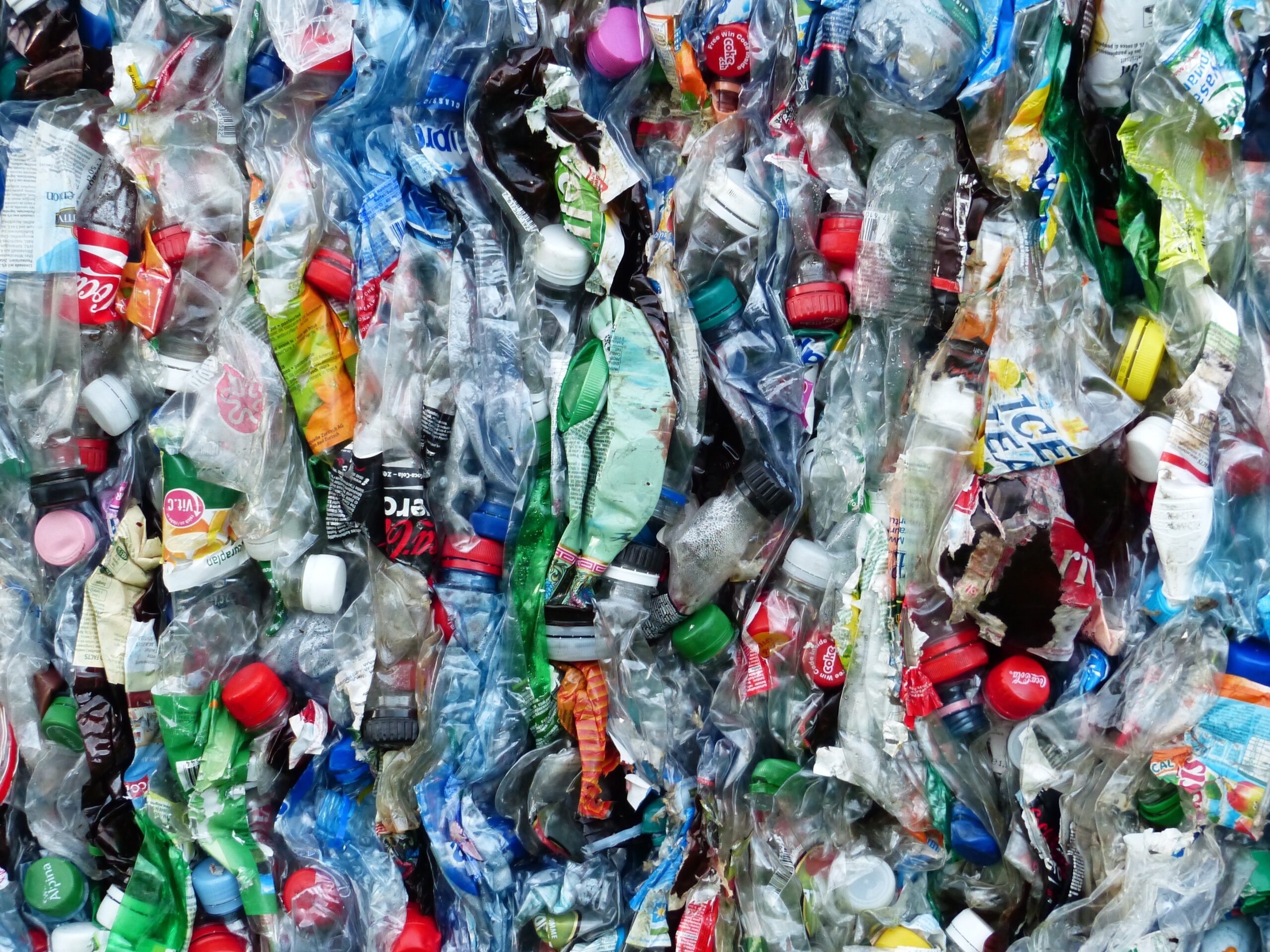 Report: Plastics, Oil Industry Deceived Public on Recycling Use for More  Than 50 Years - DeSmog
